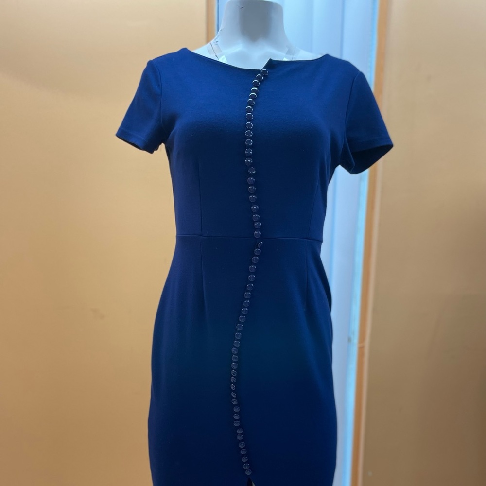 Asymmetric short sleeve flattering navy blue dress!